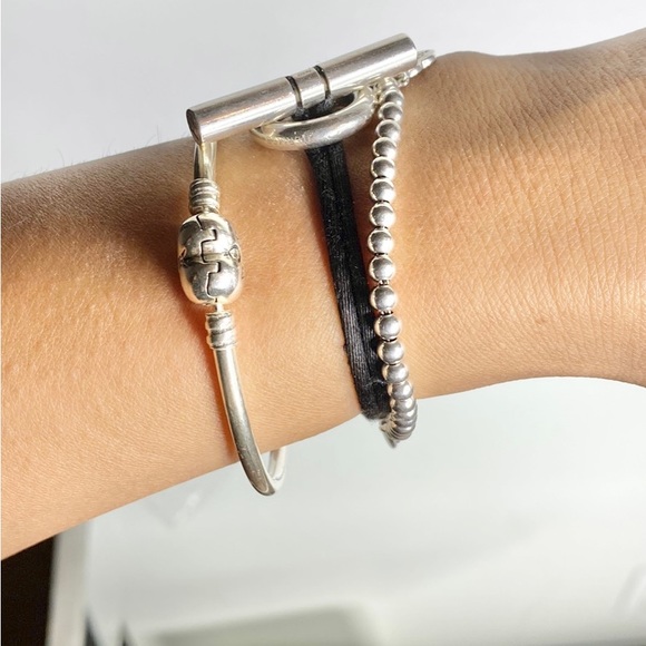 Authentic silver sterling Pandora bracelet - Picture 5 of 5